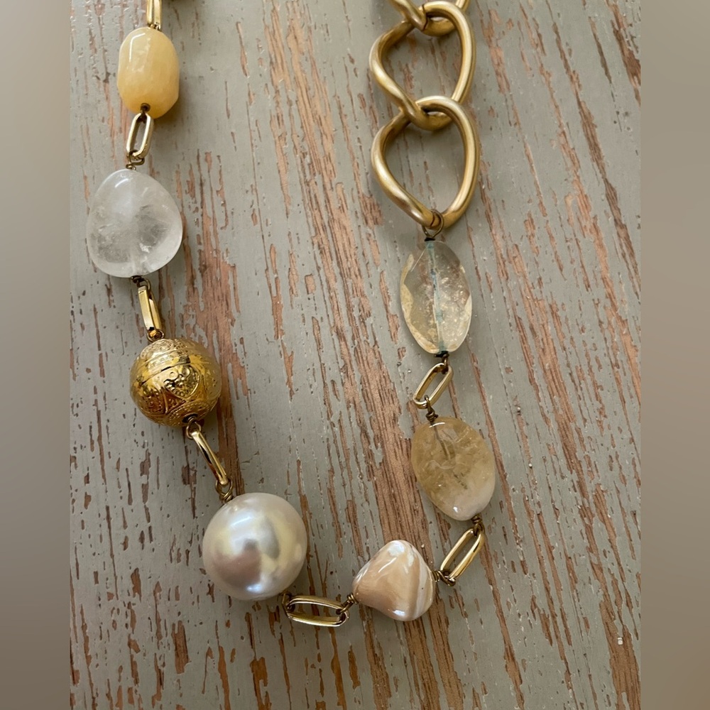 Gold-tone necklace large link long chain chunky clear pearl cream stones beads
